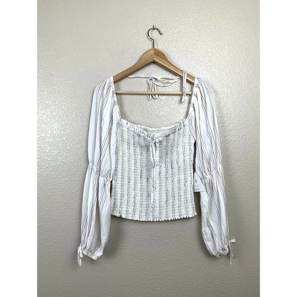 Lost + Wander Song Of Summer Smocked Top - Picture 1 of 4